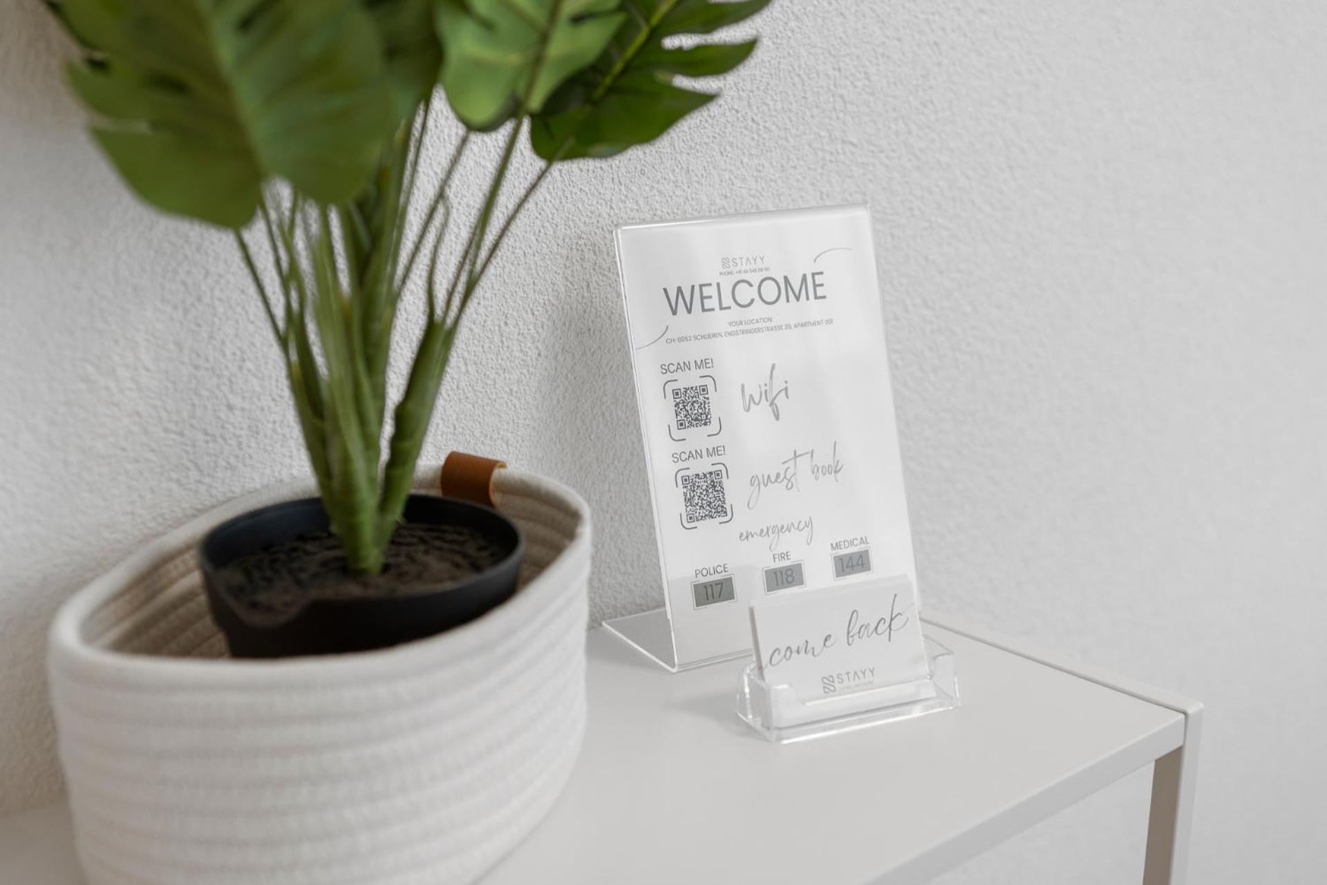 Stayy Flagship Limmattal - Contactless Check-In Шлиерен Стая снимка